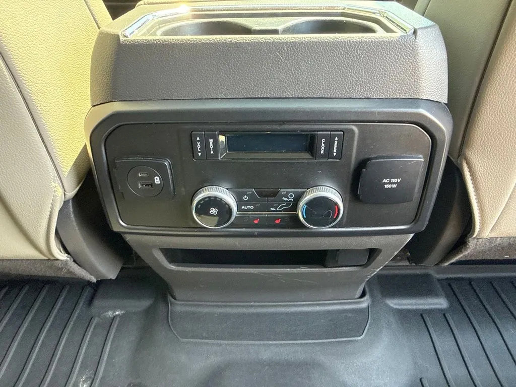 Used 2021 Ford Expedition Limited AWD/4WD image 37