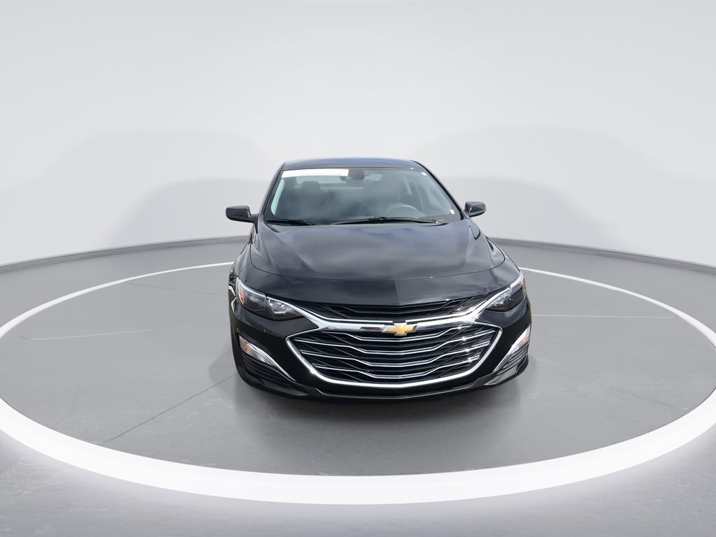 Used 2024 Chevrolet Malibu LS image 3