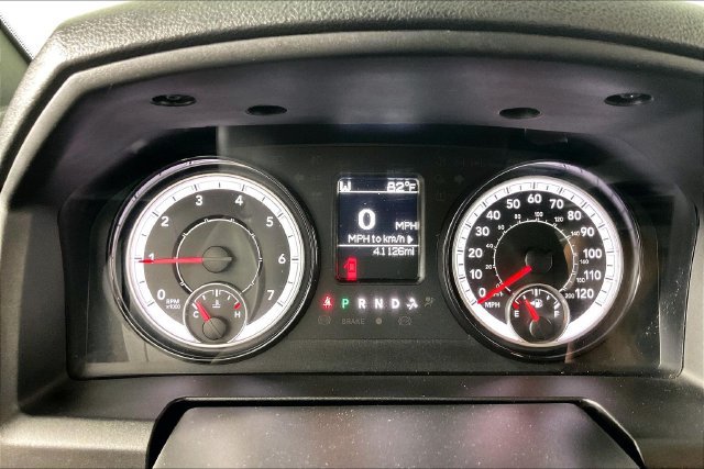 Used 2024 RAM 1500 Warlock RWD image 13
