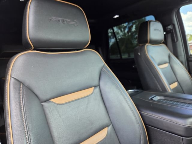 Used 2023 GMC Yukon AT4 w/ AT4 Premium Package AWD/4WD image 34