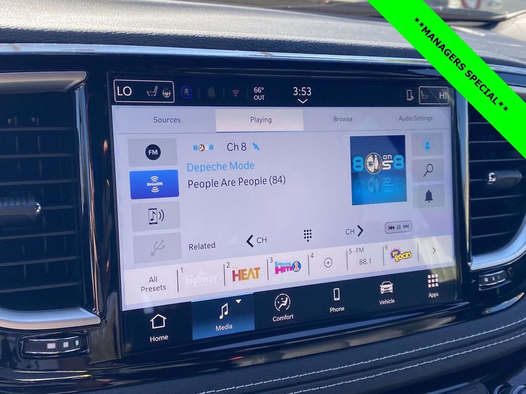 New 2026 Chrysler Pacifica Select image 7