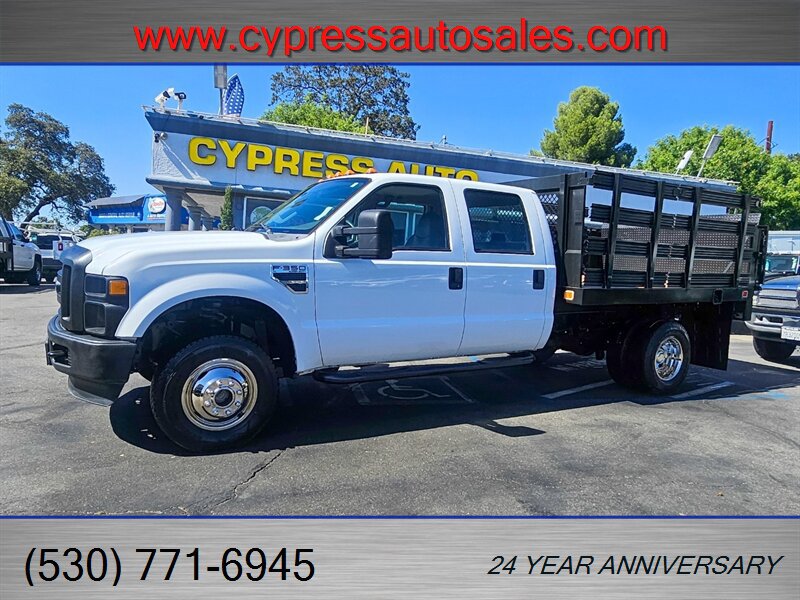Used 2009 Ford F350 4x4 Crew Cab DRW Super Duty image 1