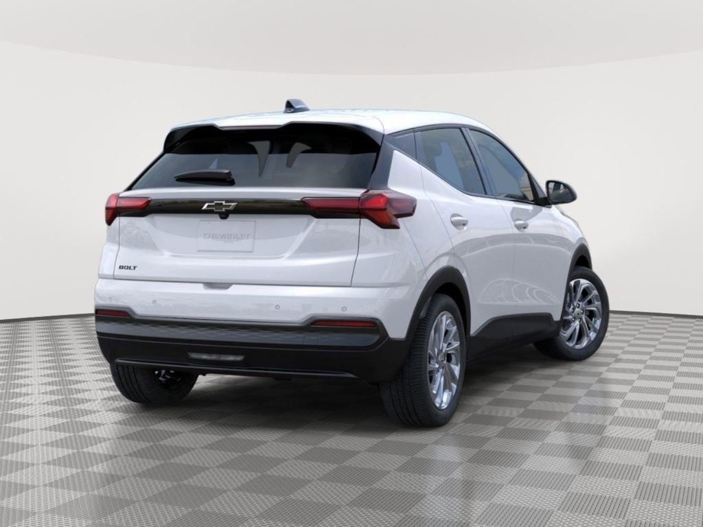 New 2027 Chevrolet Bolt LT FWD image 4