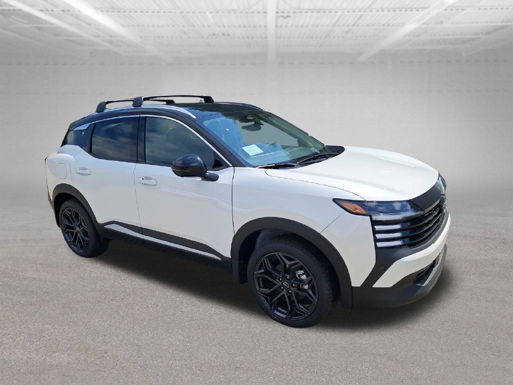 New 2026 Nissan Kicks SR AWD/4WD image 8