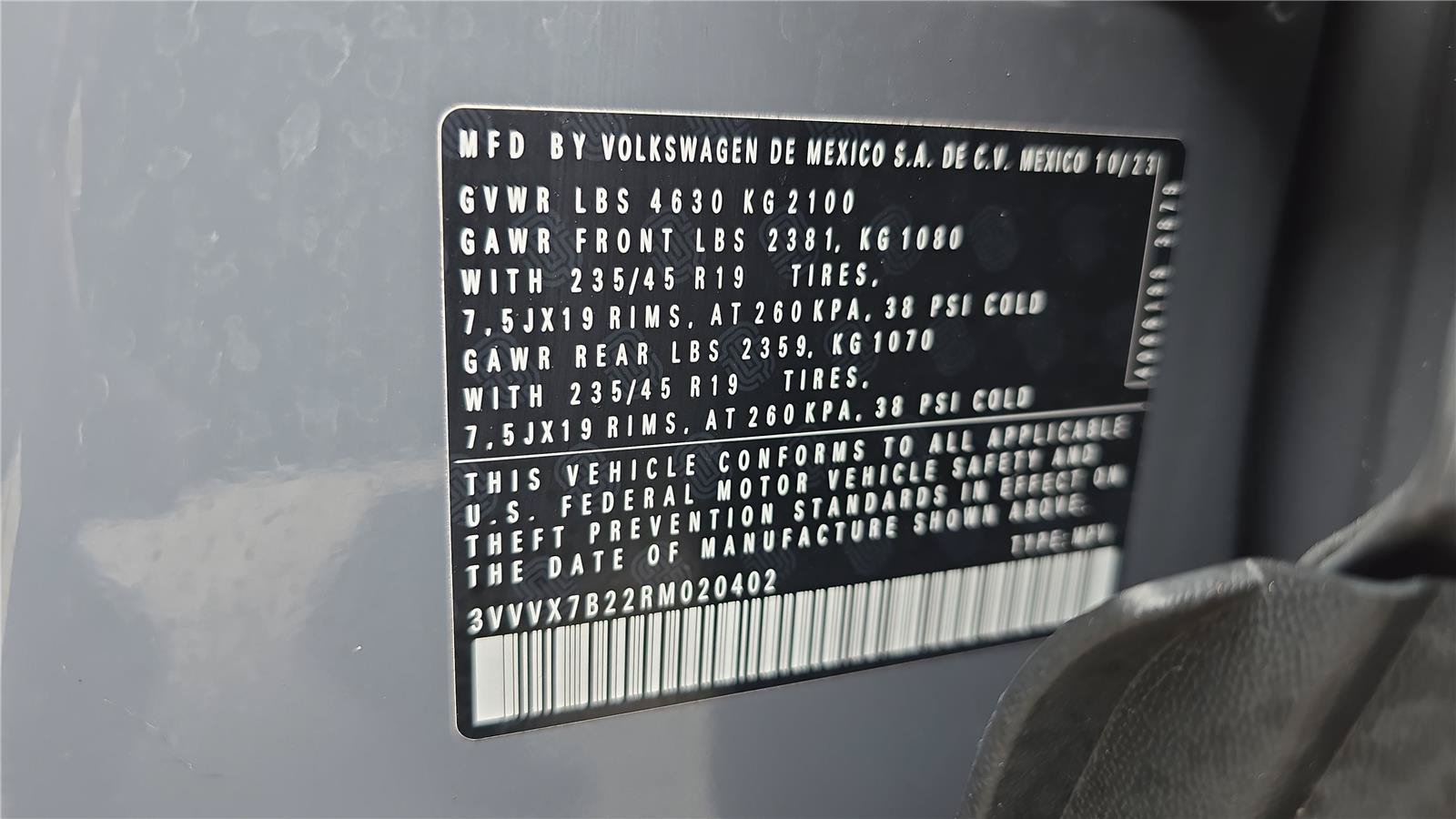 Used 2024 Volkswagen Taos SE w/ Panoramic Sunroof Package AWD/4WD image 29