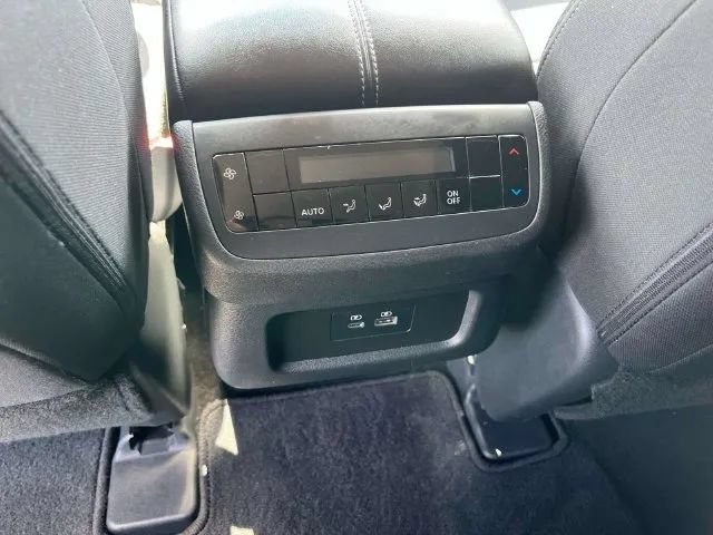 Certified 2025 Nissan Pathfinder SV AWD/4WD image 18