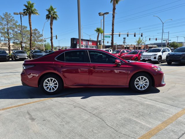 Certified 2022 Toyota Camry LE FWD image 4