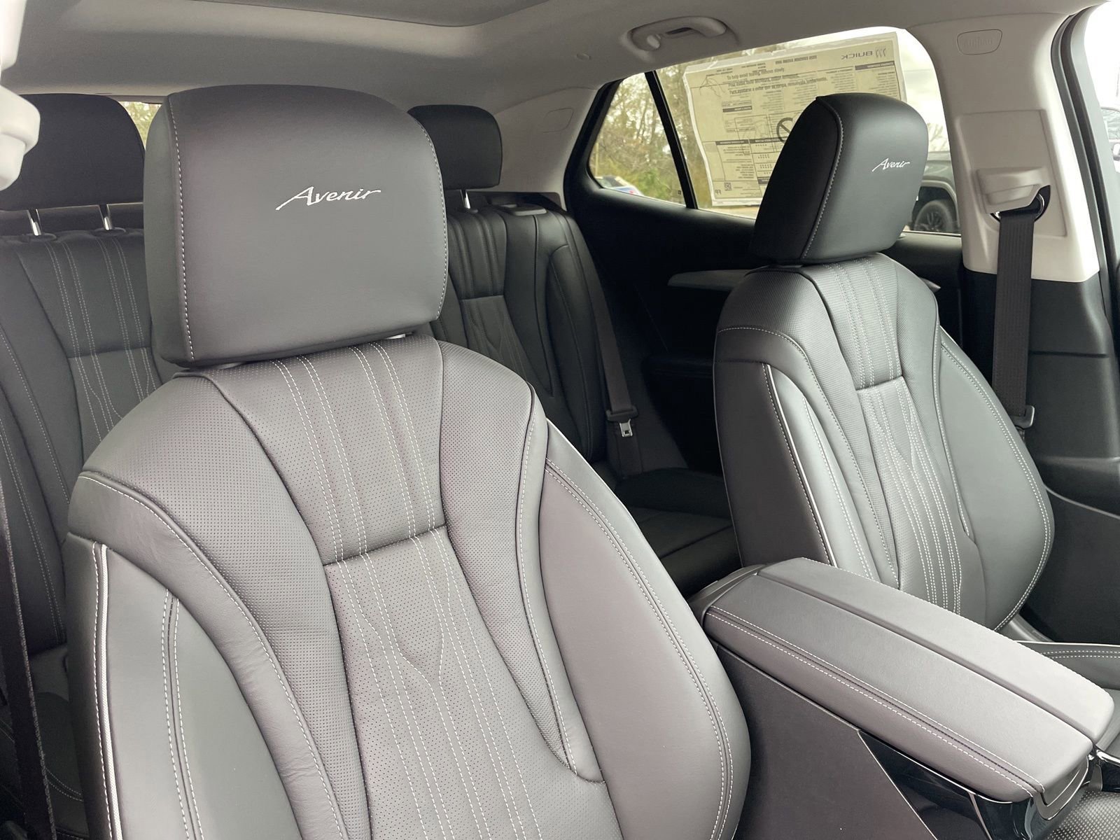 New 2026 Buick Envision Avenir image 28