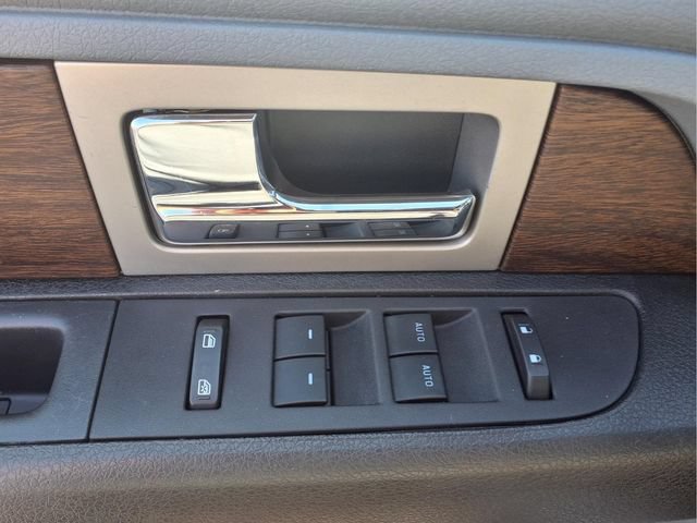 Used 2014 Ford F150 Lariat w/ Equipment Group 502A Luxury AWD/4WD image 17