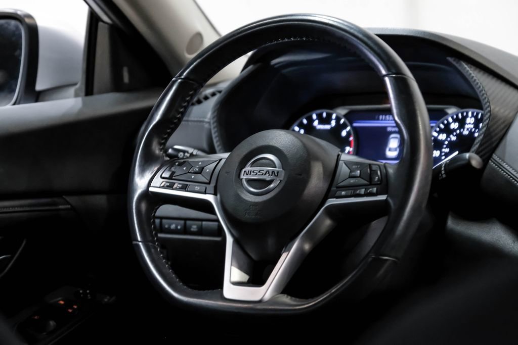 Used 2021 Nissan Sentra SV FWD image 16