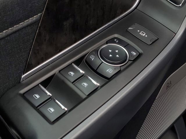 Certified 2023 Ford F450 Lariat w/ Lariat Ultimate Package image 9