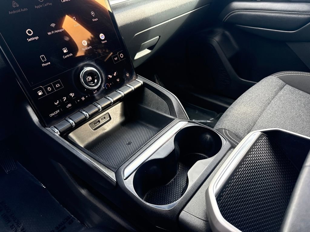 Used 2025 GMC Terrain Elevation image 23