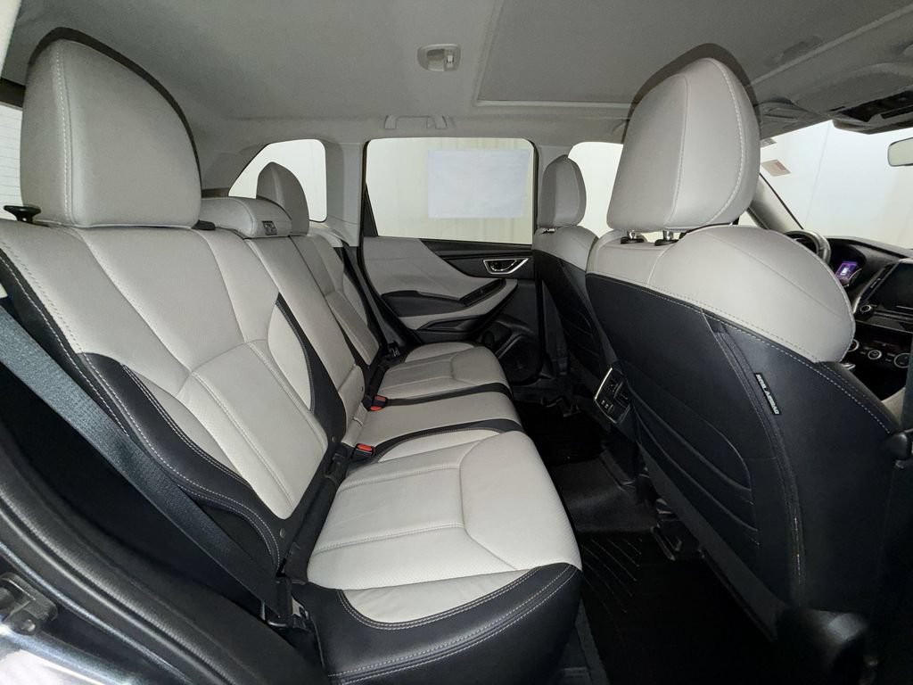 Used 2024 Subaru Forester Limited AWD/4WD image 16