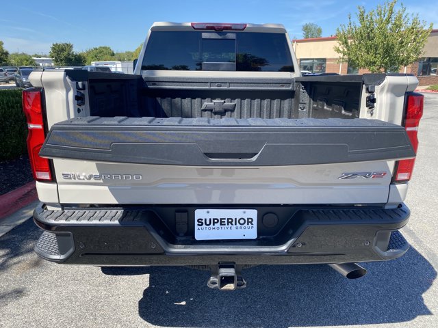 Used 2026 Chevrolet Silverado 2500 ZR2 AWD/4WD image 8