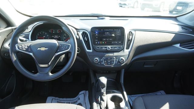 Used 2024 Chevrolet Malibu LT image 16