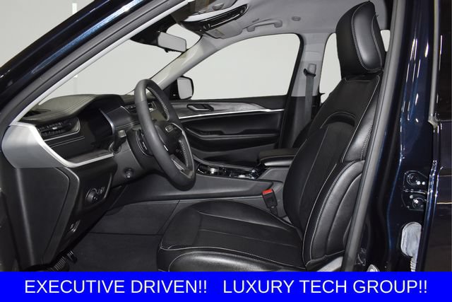Used 2023 Jeep Grand Cherokee L Limited w/ Luxury Tech Group II AWD/4WD image 9