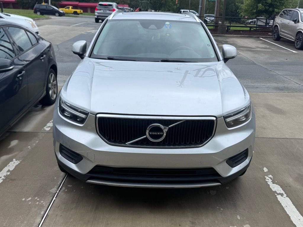 Used 2019 Volvo XC40 T5 Momentum AWD/4WD image 2