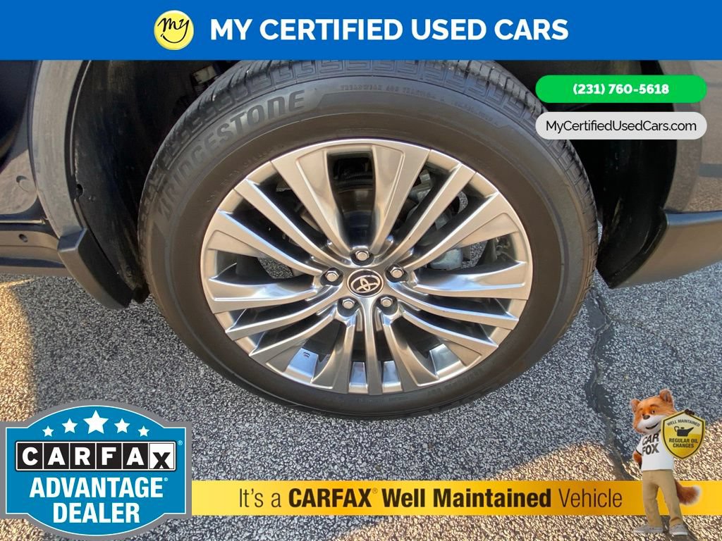 Used 2024 Toyota Venza XLE AWD/4WD image 39