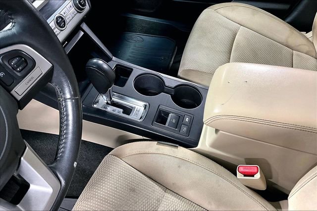 Used 2015 Subaru Outback 2.5i Premium image 17