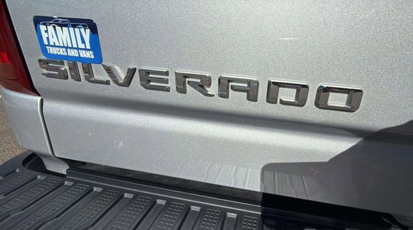 Used 2021 Chevrolet Silverado 3500 High Country w/ Z71 Off-Road Package image 23