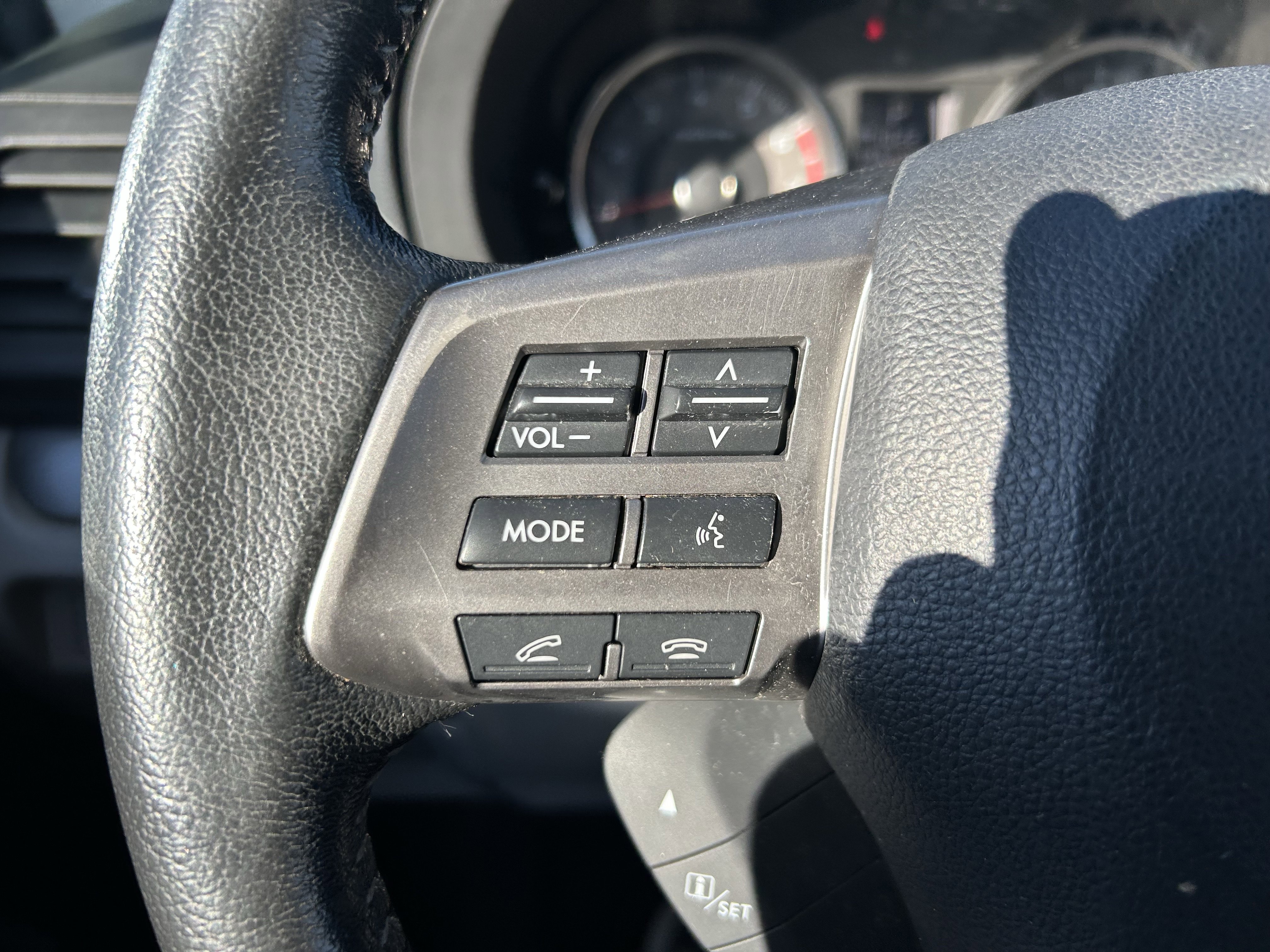 Used 2014 Subaru Forester 2.5i Limited AWD/4WD image 17