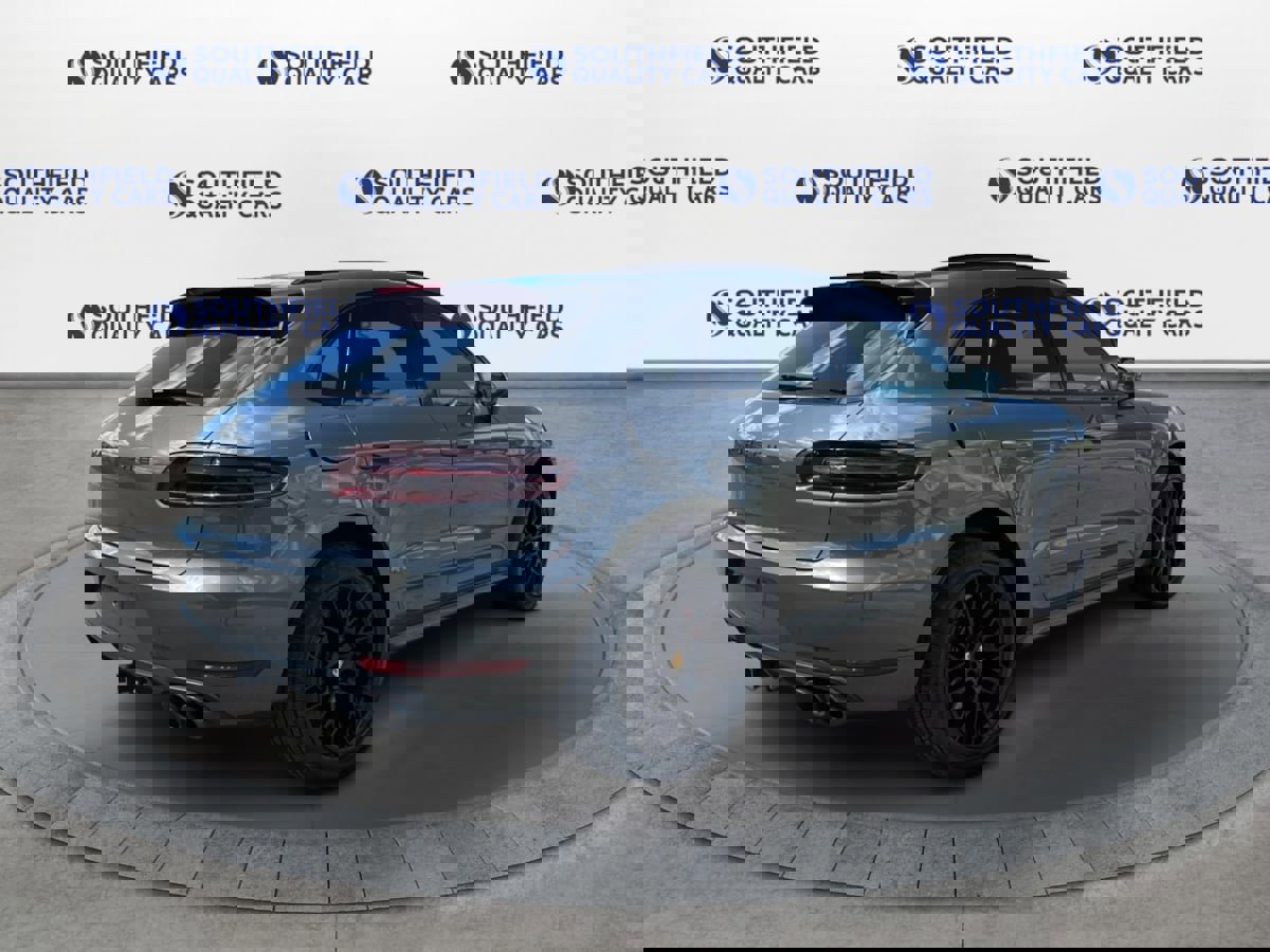 Used 2018 Porsche Macan GTS w/ Premium Package Plus image 7