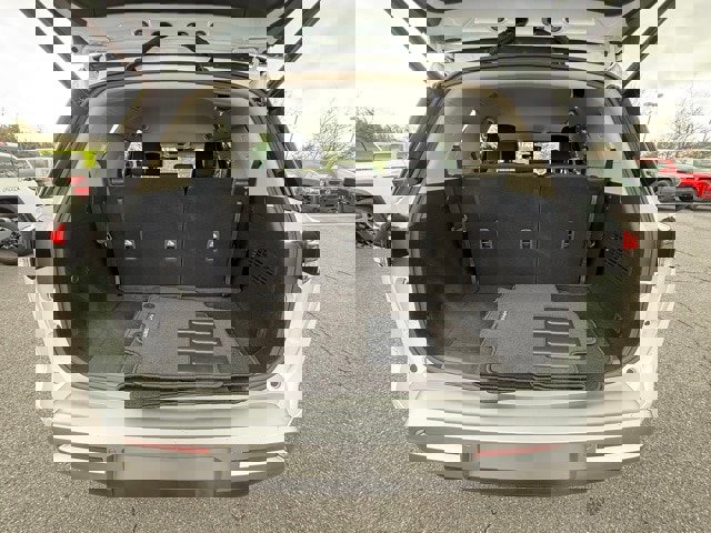 New 2025 Nissan Pathfinder SL image 17