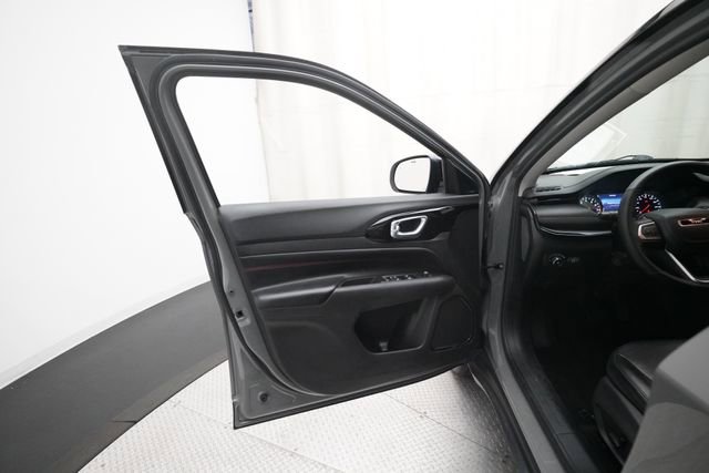 Used 2022 Jeep Compass Trailhawk w/ Trailhawk Convenience Group image 27