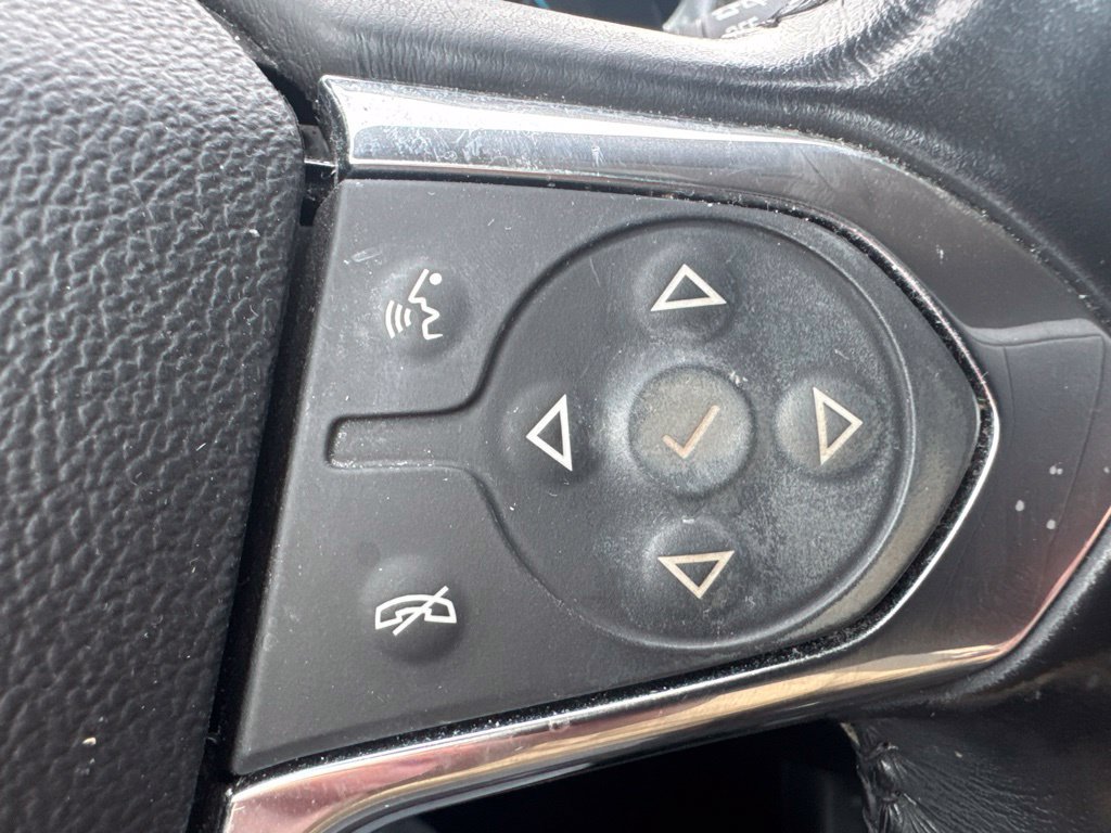Used 2019 Chevrolet Traverse LT w/ LT Premium Package FWD image 38