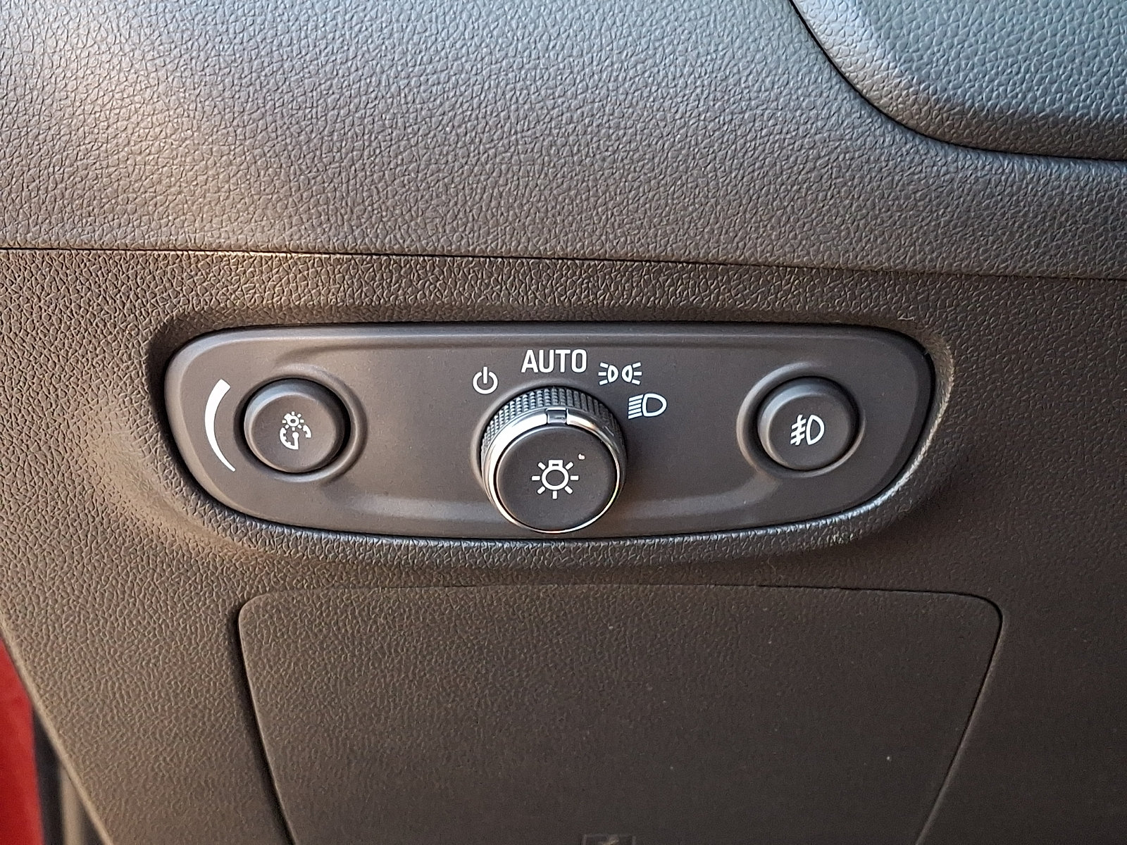 Certified 2023 Buick Encore GX Preferred w/ Cold Weather Comfort Package FWD image 24