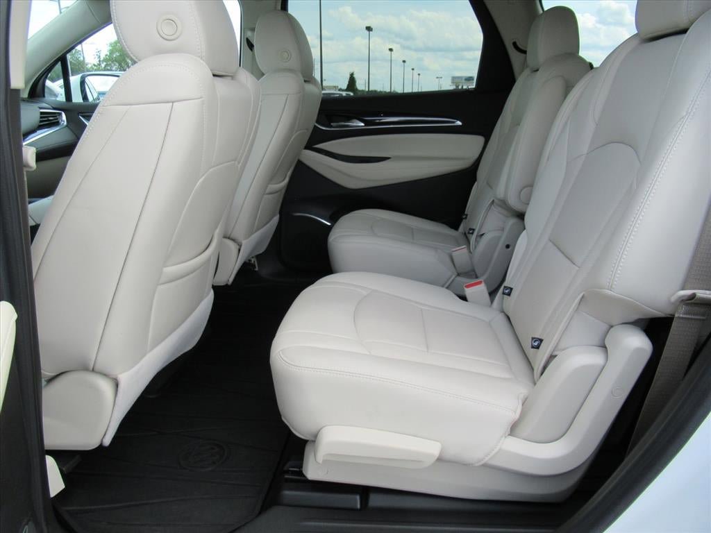 Used 2023 Buick Enclave Essence w/ Trailering Package, 5000 lbs. FWD image 32