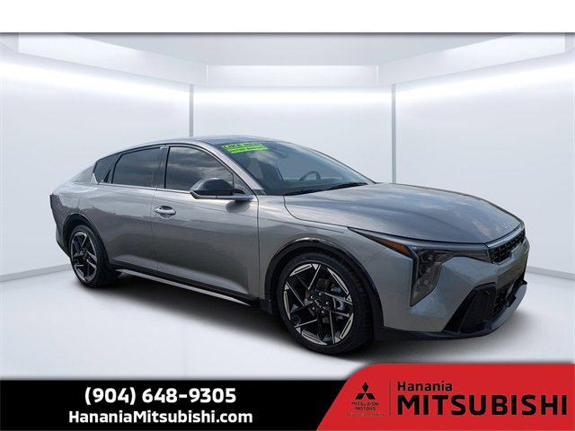 Used 2025 Kia K4 GT-Line image 1