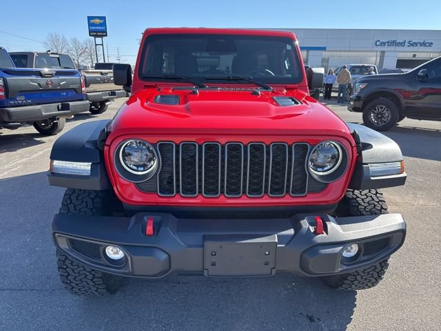Used 2025 Jeep Wrangler Unlimited Rubicon AWD/4WD image 4