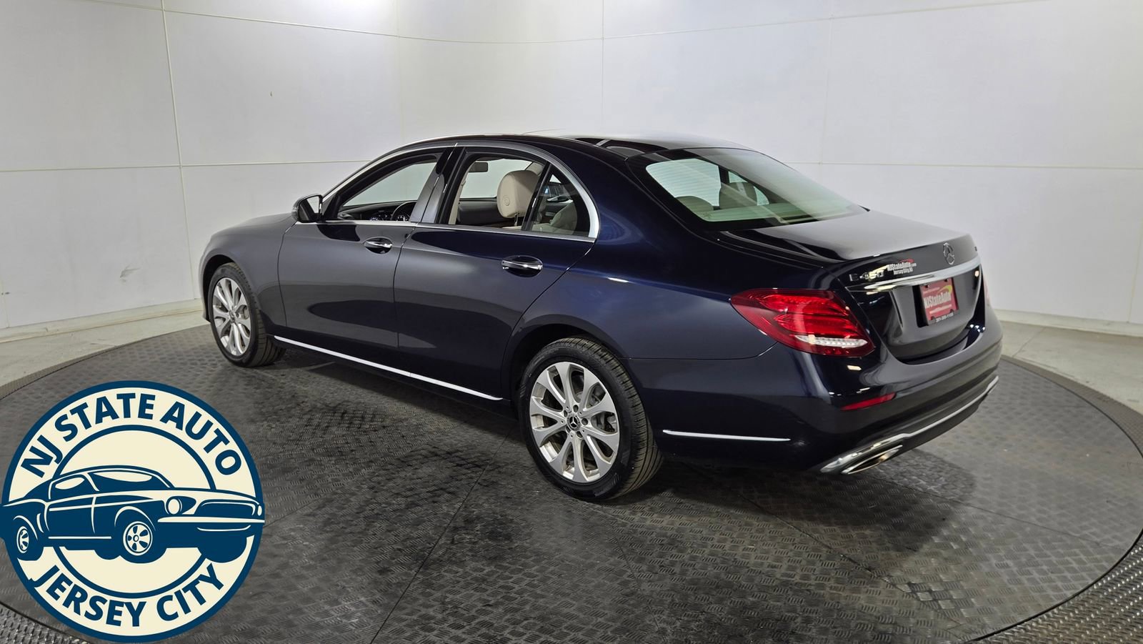 Used 2019 Mercedes-Benz E 450 4MATIC Sedan w/ Premium Package image 5