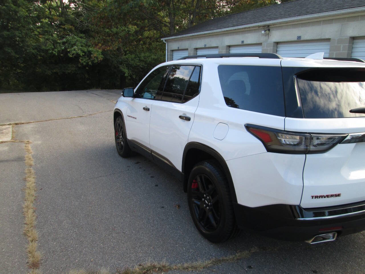 Used 2019 Chevrolet Traverse Premier w/ Redline Edition image 8
