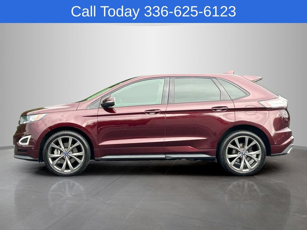 Used 2018 Ford Edge Sport w/ Equipment Group 401A AWD/4WD image 2