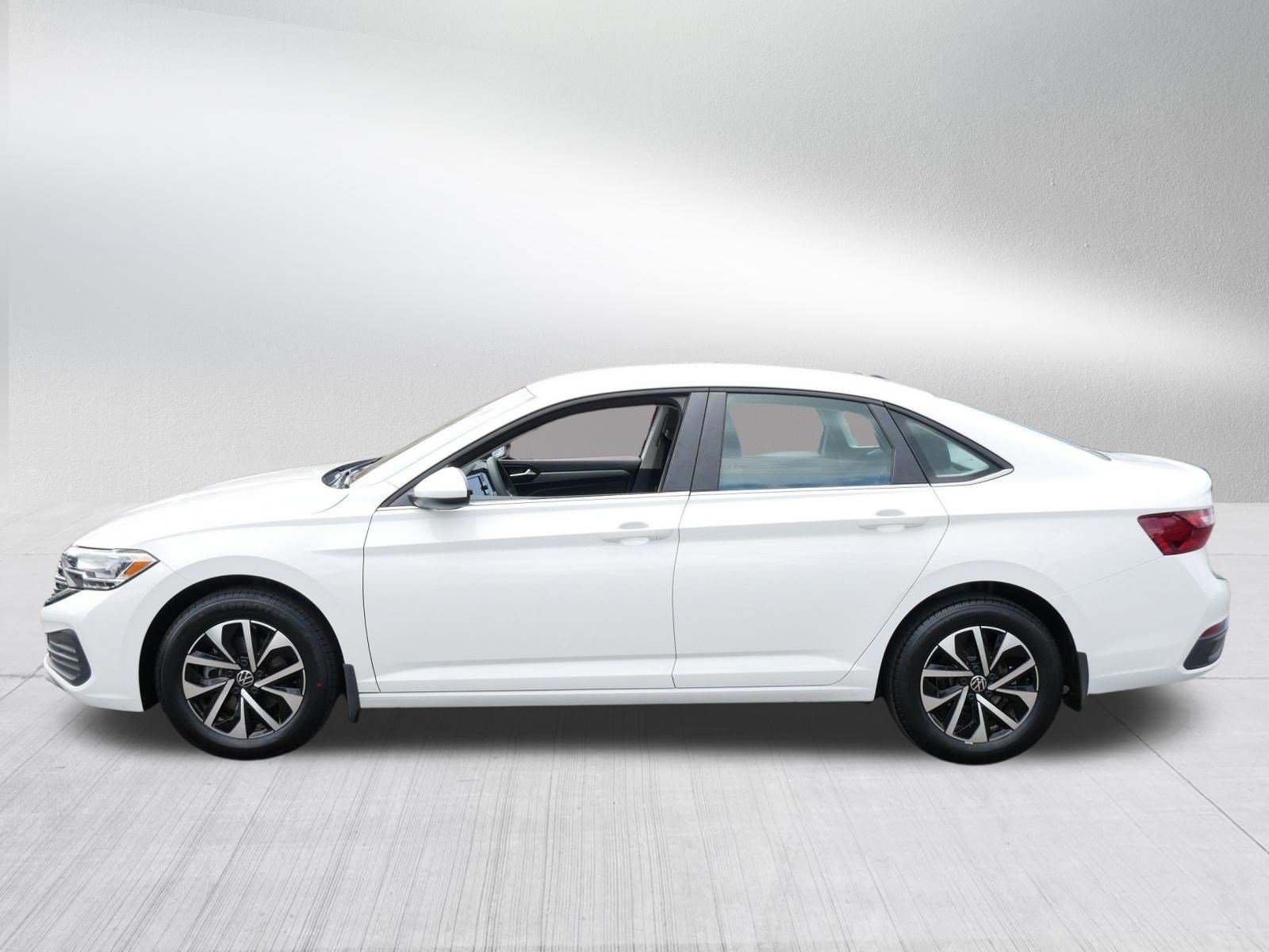 Certified 2023 Volkswagen Jetta S FWD image 4