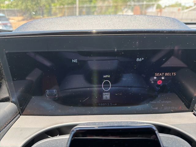 Used 2025 Lincoln Aviator Reserve w/ Equipment Group 201A AWD/4WD image 19