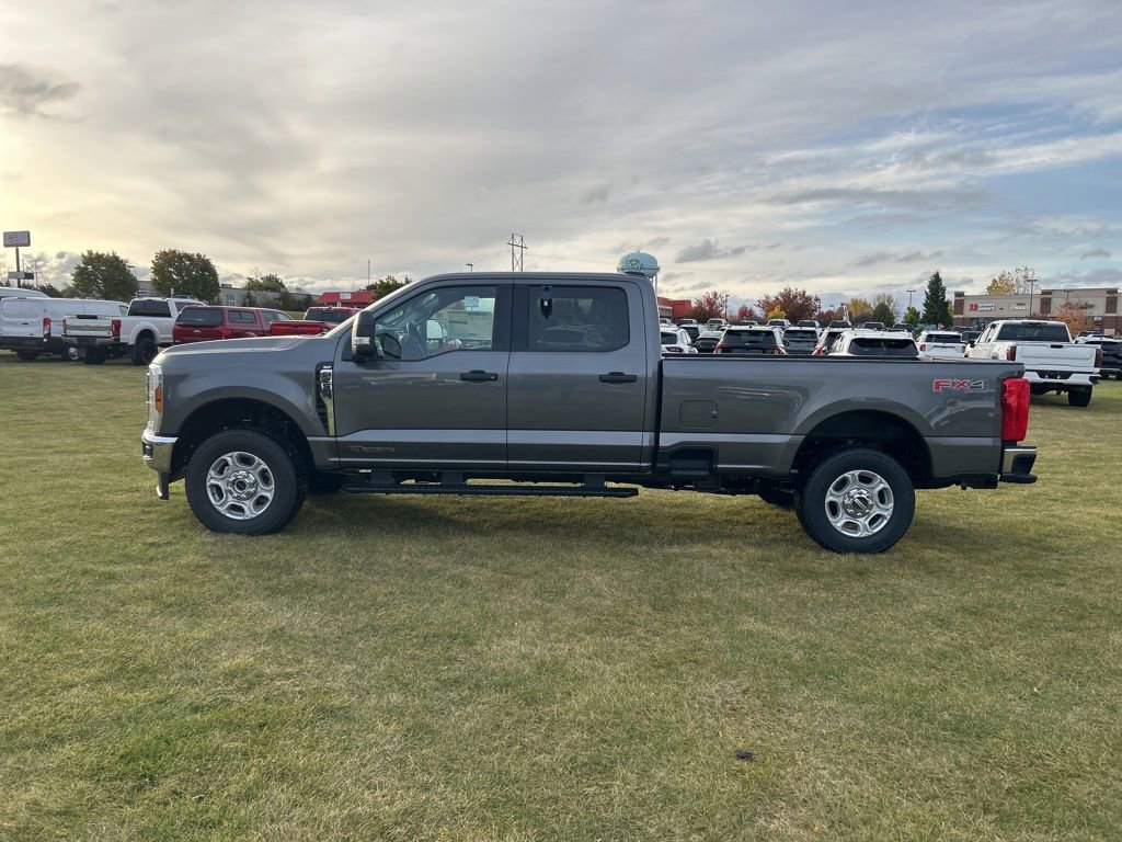 New 2026 Ford F250 XLT image 8
