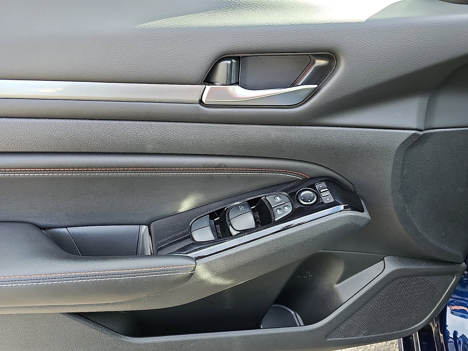 Certified 2023 Nissan Altima 2.5 SR w/ SR Premium Package image 13