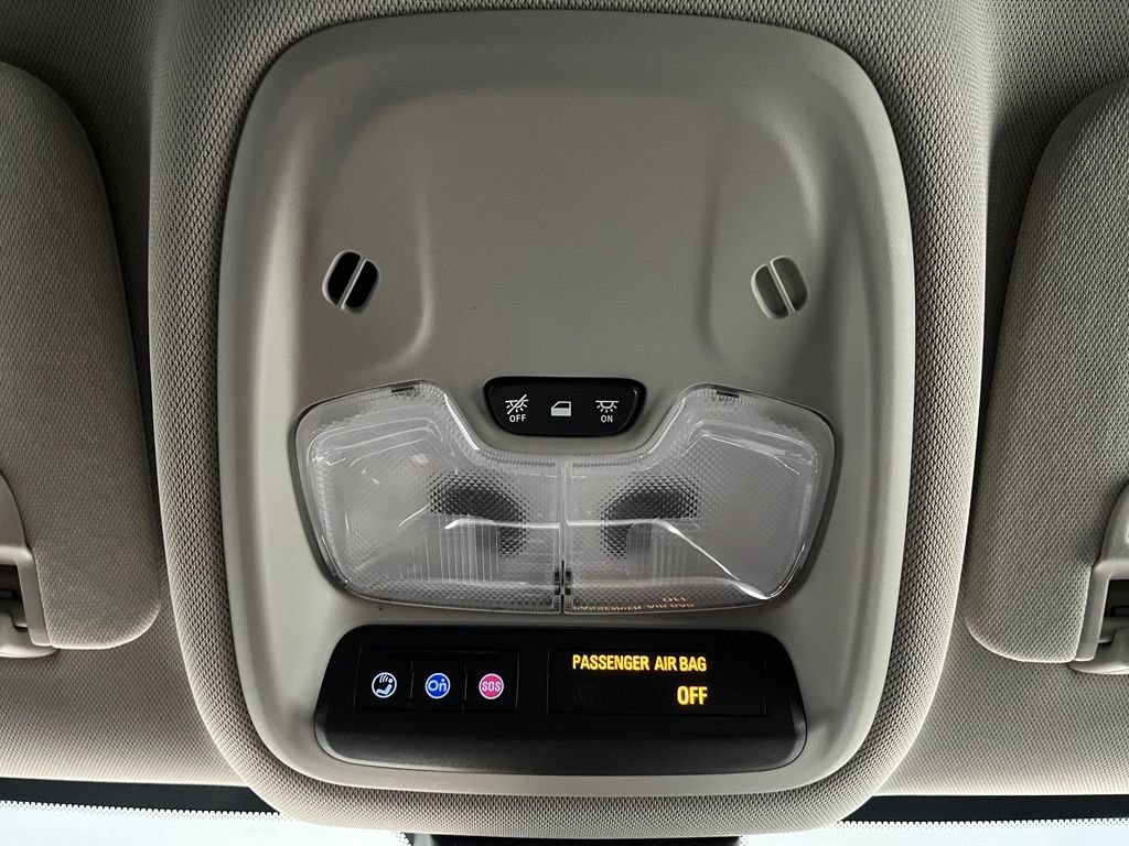 Used 2020 Buick Encore GX Preferred w/ Cold Weather Comfort Package AWD/4WD image 9