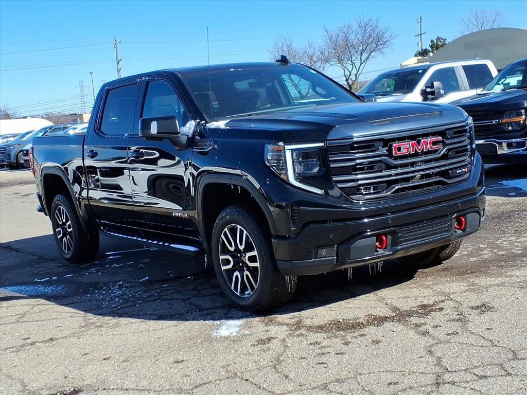 Used 2022 GMC Sierra 1500 AT4 w/ AT4 Premium Package image 7