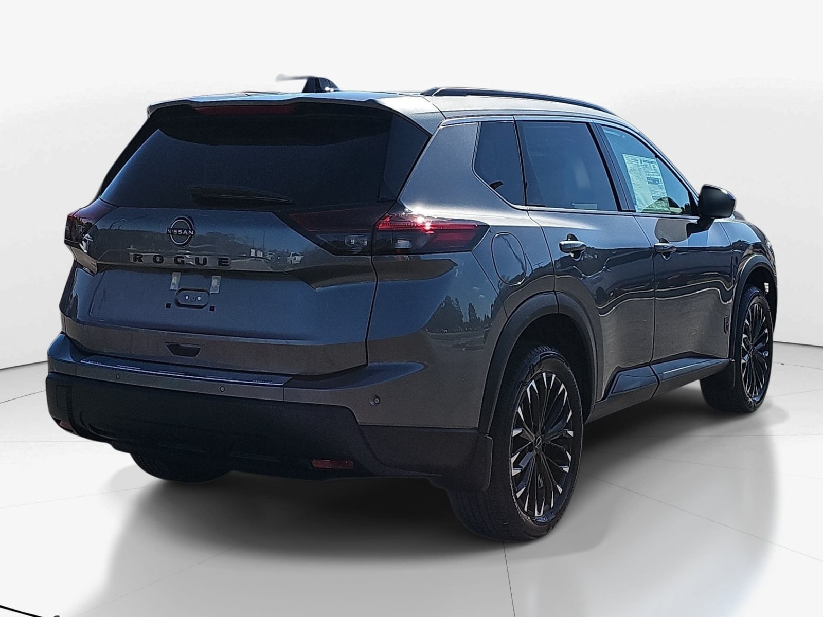 New 2027 Nissan Rogue Dark Armor FWD image 6