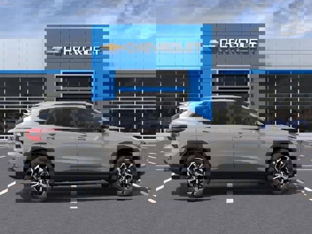 New 2026 Chevrolet Trax RS w/ Driver Confidence Package image 5