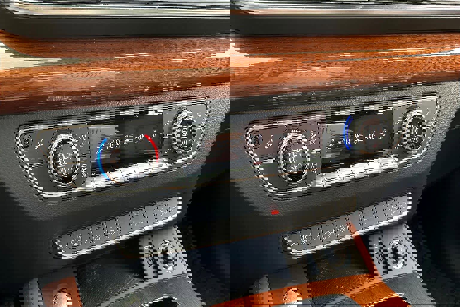 Used 2022 Audi Q5 2.0T Premium Plus image 14