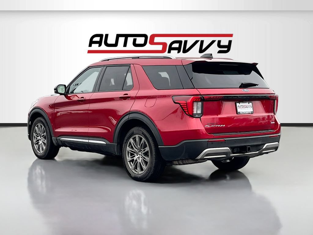 Used 2025 Ford Explorer Platinum AWD/4WD image 5