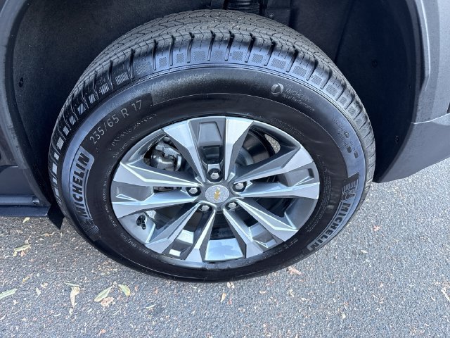 Used 2026 Chevrolet Equinox LT AWD/4WD image 28