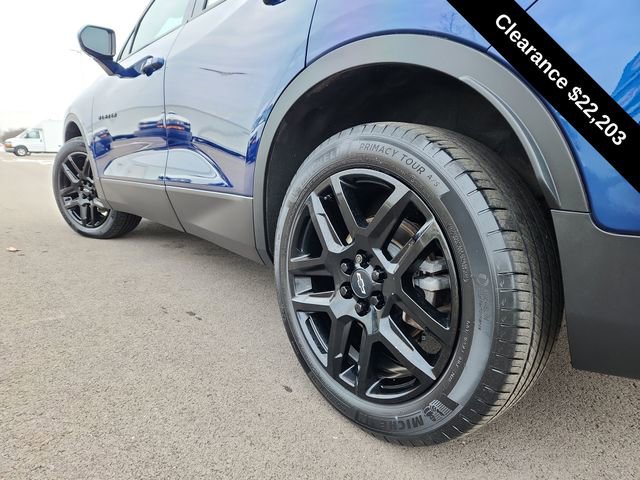 Used 2023 Chevrolet Blazer LT image 14