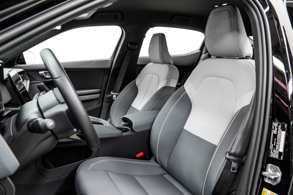 Used 2022 Polestar Polestar 2 AWD/4WD image 16