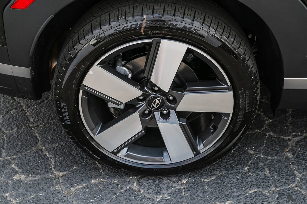 New 2026 Hyundai Santa Fe Limited AWD/4WD image 11